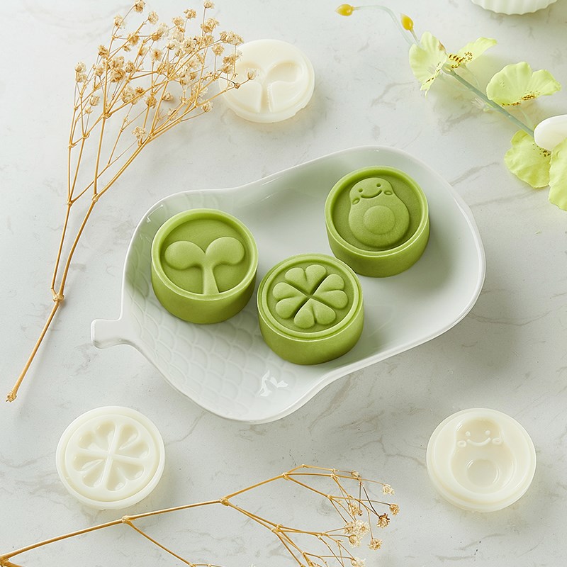 2024新款中秋月饼模具手压式y家用冰皮50克压花小号一模多底定制