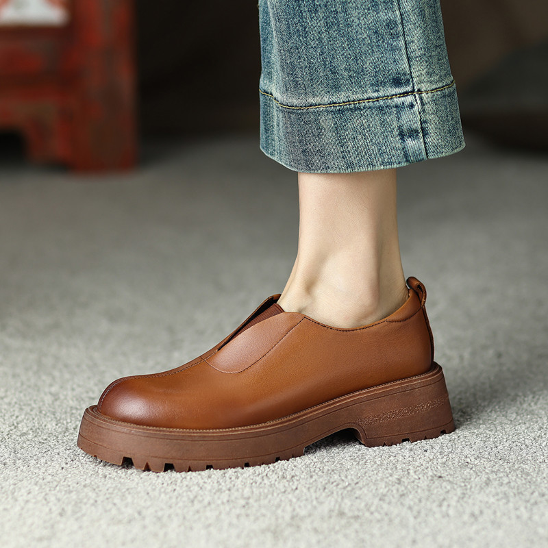 2023春新款真皮n厚底擦色英伦风小皮鞋女坡跟松糕底卡其色懒人单