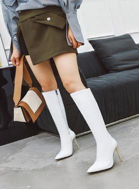 欧美漆皮高筒靴尖头高跟红色女靴v子白色高筒靴大码44 45 46 47 4