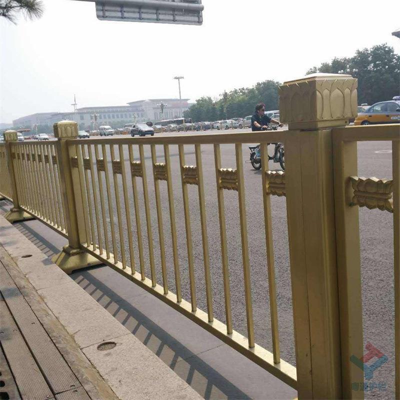 工厂莲花护栏莲花市政护栏金色莲花形市政防护栏杆优惠供应