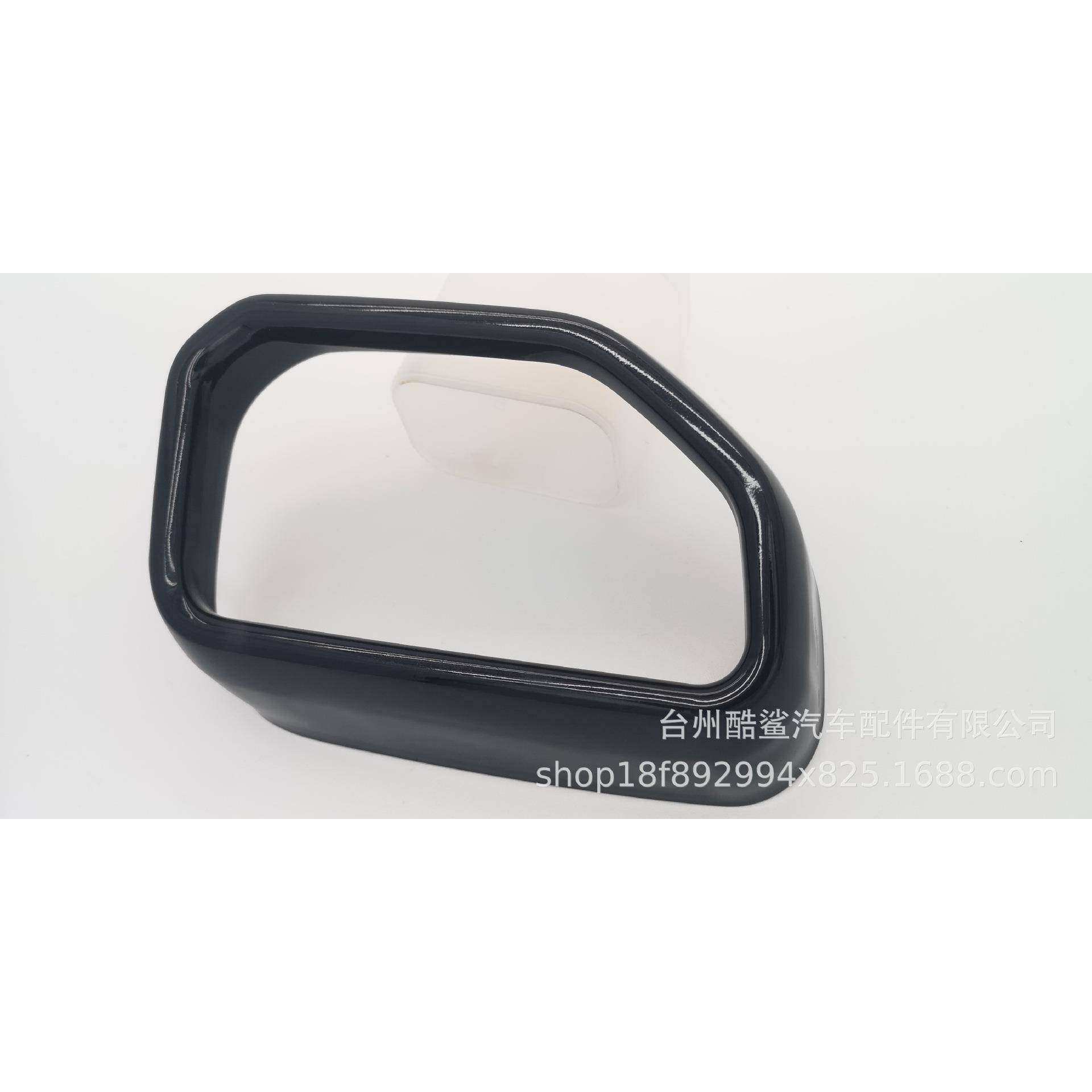 G02适用于22款宝马X3宝马X4的四出尾喉单孔尾喉耀夜黑排气管