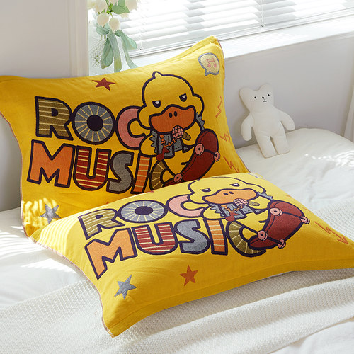 全棉纱布加厚枕头巾小黄鸭款卡通图案枕巾情侣盖巾纯棉枕巾一对装