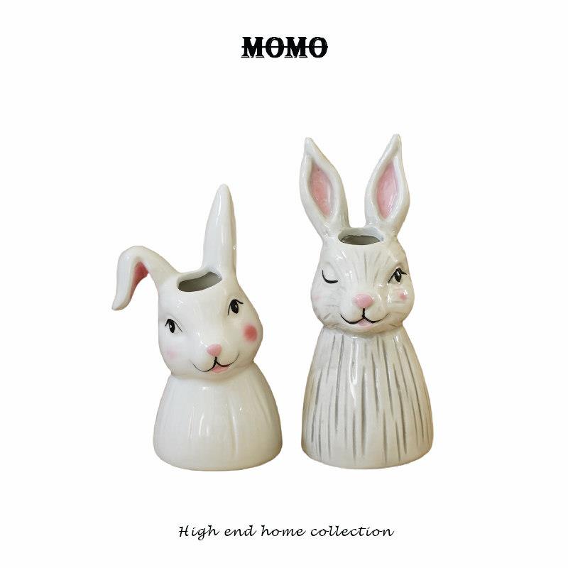 momohome北欧手绘浮雕兔子造型陶瓷家居可爱插花花瓶饭厅摆件装饰