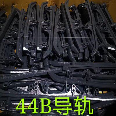 福田雷沃rg50s 110马力收割机配件原厂后导轨