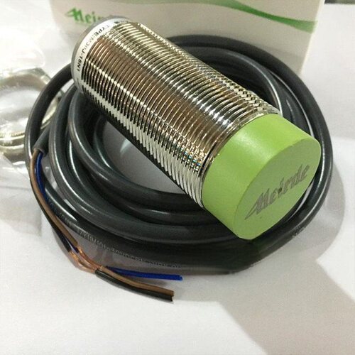 美尔德高品质30厘接近感应开关M30J-15N1常开常闭M30J-15N2 15A1