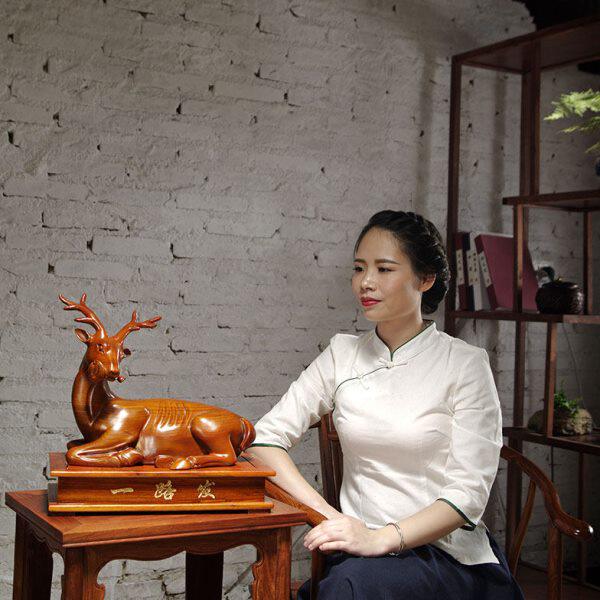 花梨木雕梅花鹿摆件实木质动物家居客厅寓意装饰摆设乔迁开业礼品