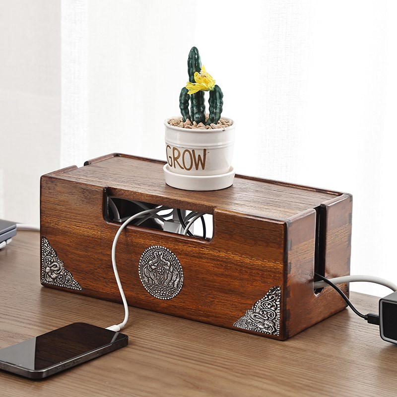 插线板收纳盒桌面电线整理v线盒插排插座电源线理线集线盒遮挡装