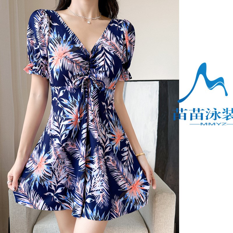 新款连体泳衣女加大码胖妹胖妞温泉加肥妈妈保守遮肚胖MM泳装