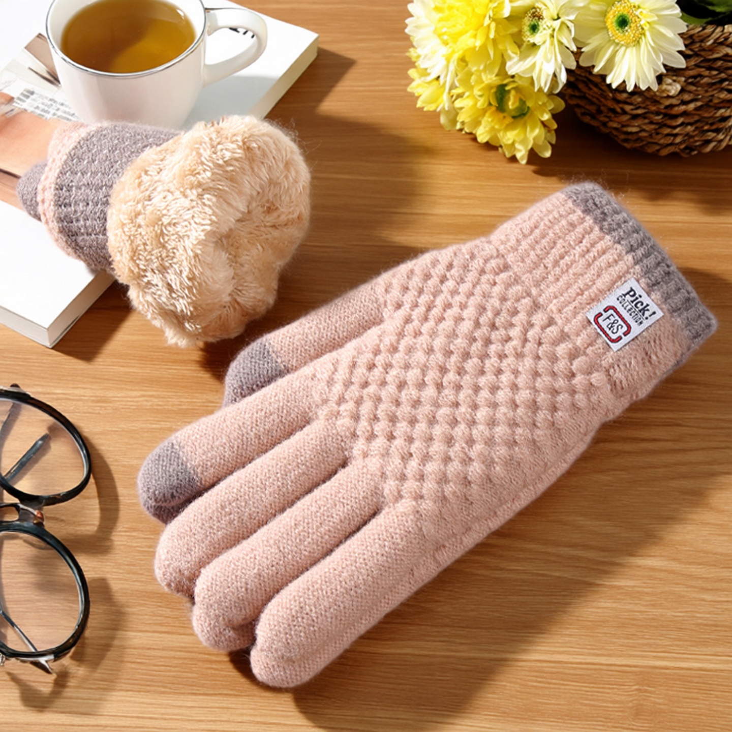 女生冬季加绒加厚骑行针织手套