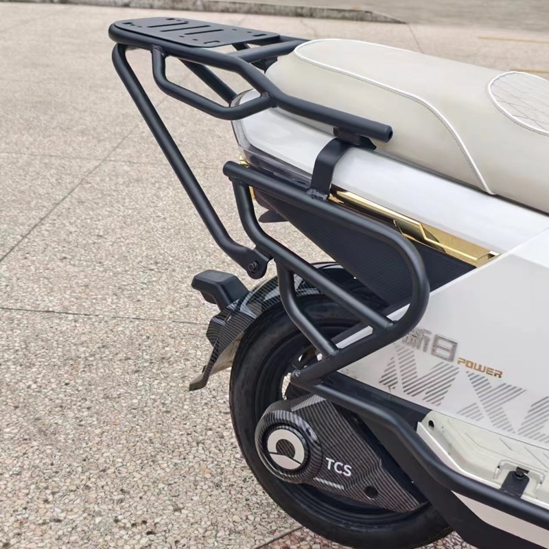 适用新日梦想6电动车护杠加厚防摔保险防护杠电瓶车后尾架后货架.