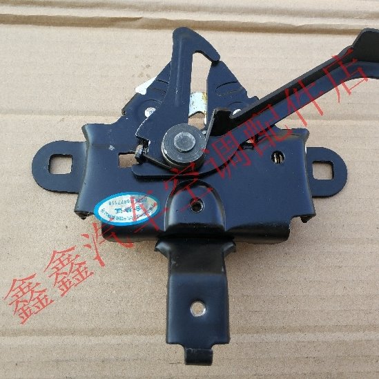 新凯汽车配件 新凯 机盖锁 引擎盖锁 发动机盖锁块 2.4新凯SUV