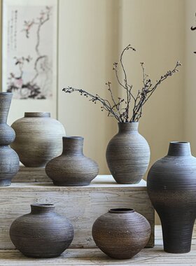 复古台面陶瓷花瓶黑色客厅摆件粗陶罐餐桌插花器陶艺民宿侘寂长吉