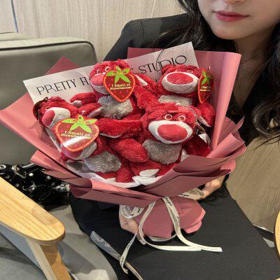 毕业季系列玩偶花束草莓熊公仔送女友爱人闺蜜情人节创意生日礼物