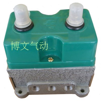 肇庆三位五通双电控电磁阀DQK-2622C G1/4 DC24V
