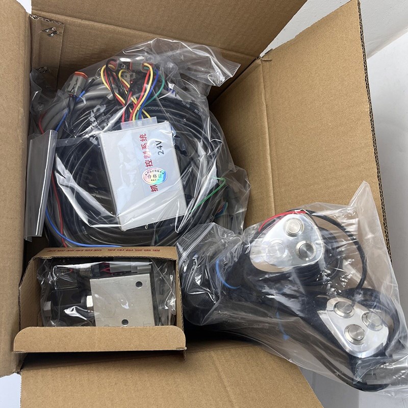 挖掘机夹木机改装电控旋转抓木器控制系统手柄线束控制器属具配件