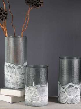 灰色刻磨直筒高级吹制手工花瓶白色纹现代简约装修样板间桌面摆件