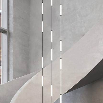 楼梯吊灯长吊灯旋转北欧现代简约别墅中空loft公寓极简楼梯间吊灯