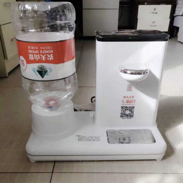 万泓智能速热小型台桌面泡奶即热饮水机农夫5L12L小桶水专用包邮