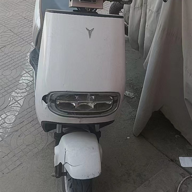 玉骑铃RC6电动车外壳配件全套塑件灯具坐垫前围前泥板边条脚踏板