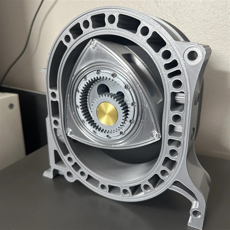 马自达转子发动机模型可转动RX7RX8转子引擎拼装玩具机械男孩礼物