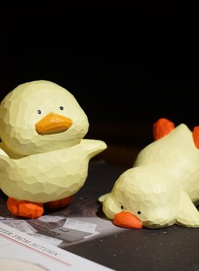 圆滚滚的小黄鸭手工木雕小摆件可爱鸭子治愈系工位摆件生日礼物