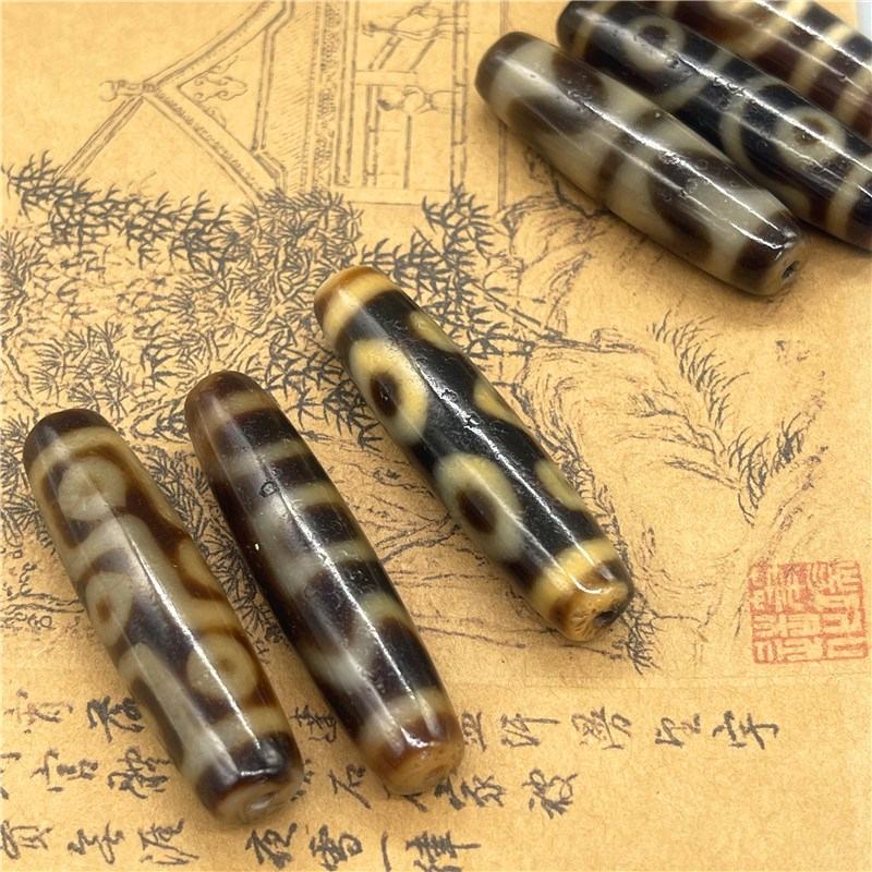 保真西藏包浆牙黄玛瑙老天珠玉髓天珠九眼虎牙项坠吊坠Z子男女饰