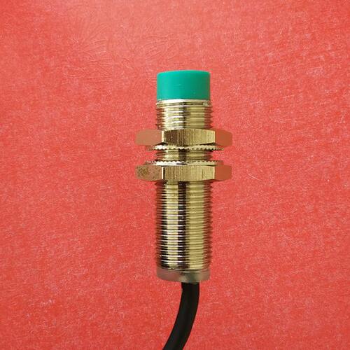 IP68防水M12短款北京工业接近感应开关传感器2线5mm常开FRB12E5KD