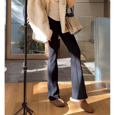 黑色窄版加绒微喇休闲裤女秋冬季2025新款高腰弹力修身垂感马蹄裤