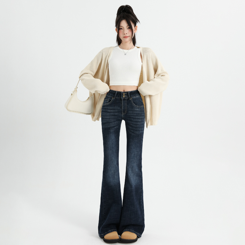 秋冬加绒加厚低腰微喇牛仔裤女