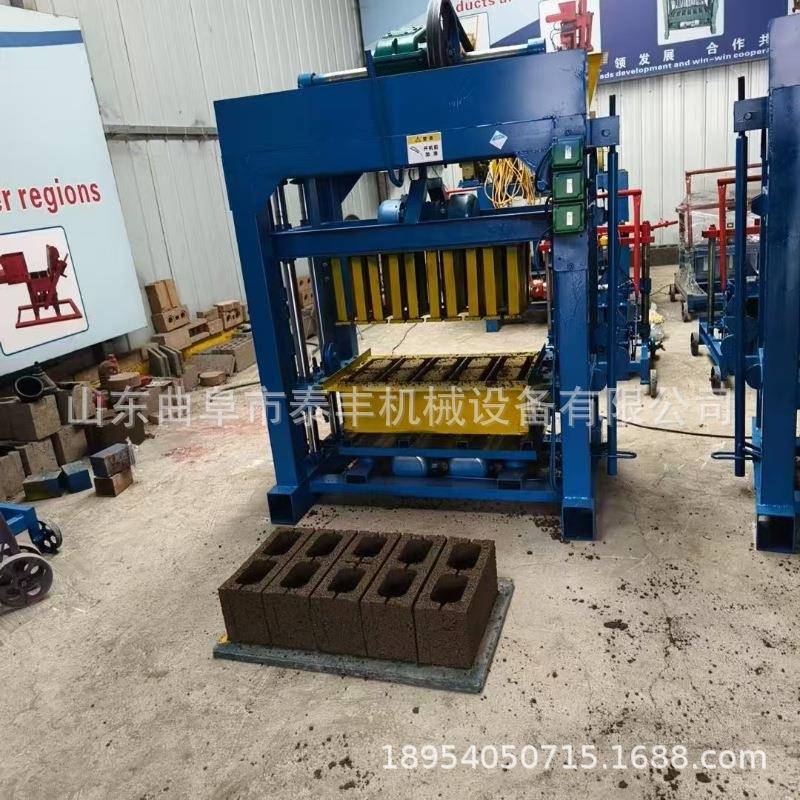 出口水泥制砖机空心砌块成型机小型移动液压混凝土压砖机