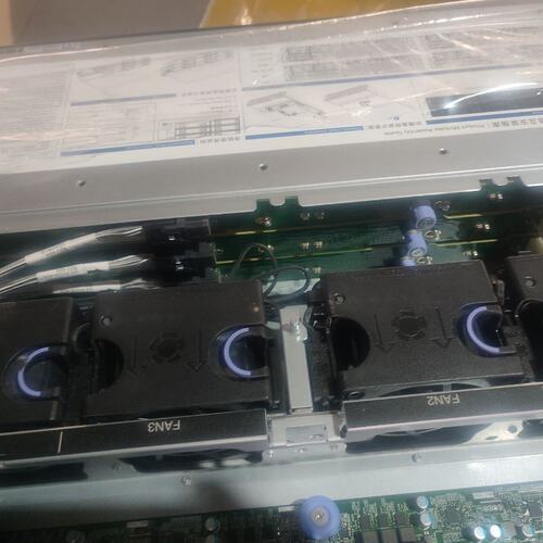 曙光A I620-G30 服务器 2400149401000854 E16504C0 4盘位12G背板