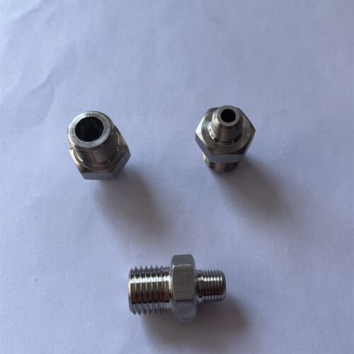 双头接头 一头RC1/8 一头M14x1.5 大小头转接 两边外螺纹 不锈钢