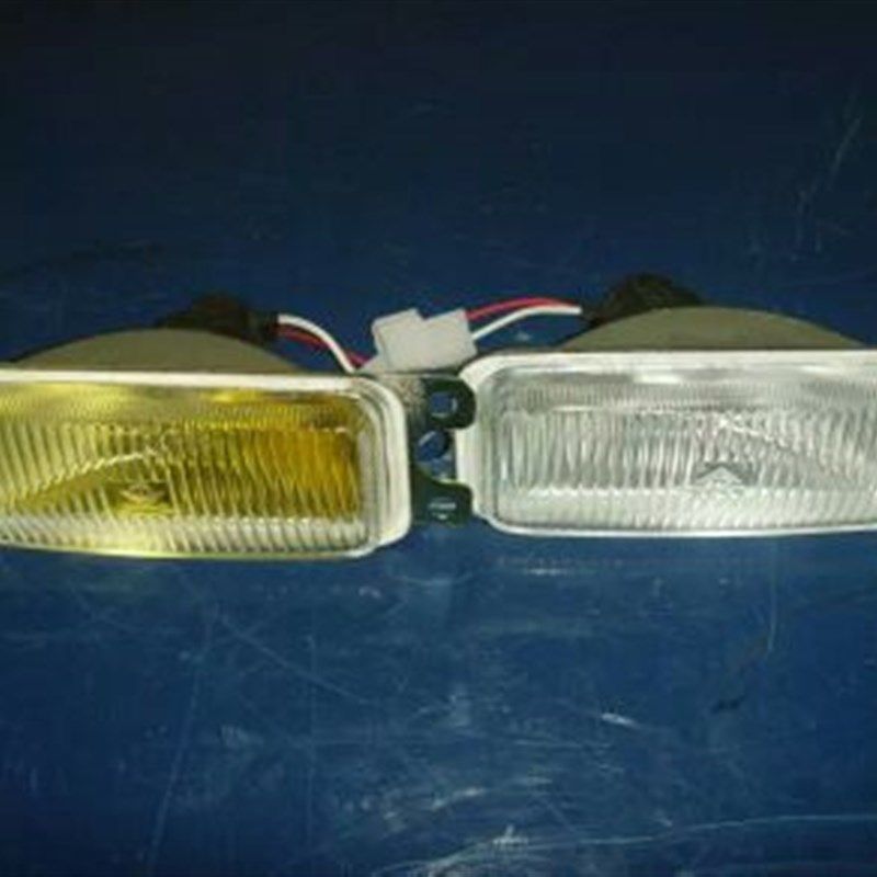 徐工吊车雾灯25k50k20G前雾灯驾驶室小方灯雾灯黄白雾灯,标准件/零部件/工业耗材,输送带/传送带,淘宝优惠券,粉丝福利购,淘宝优惠卷