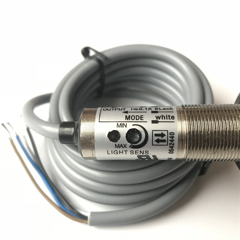 光电开关CDD-11N漫反射DC12V24V常开常闭CDD-40N四线传感器开关