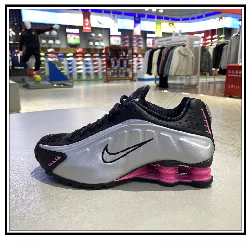 耐克女鞋减震运动休闲跑步鞋