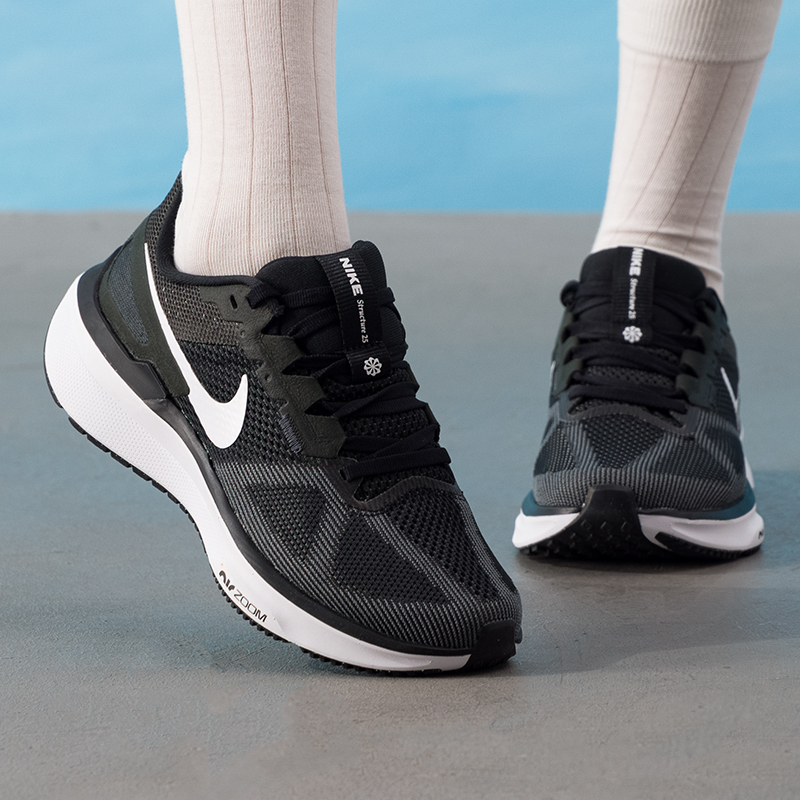 耐克女鞋AIRZOOM缓震运动跑步鞋