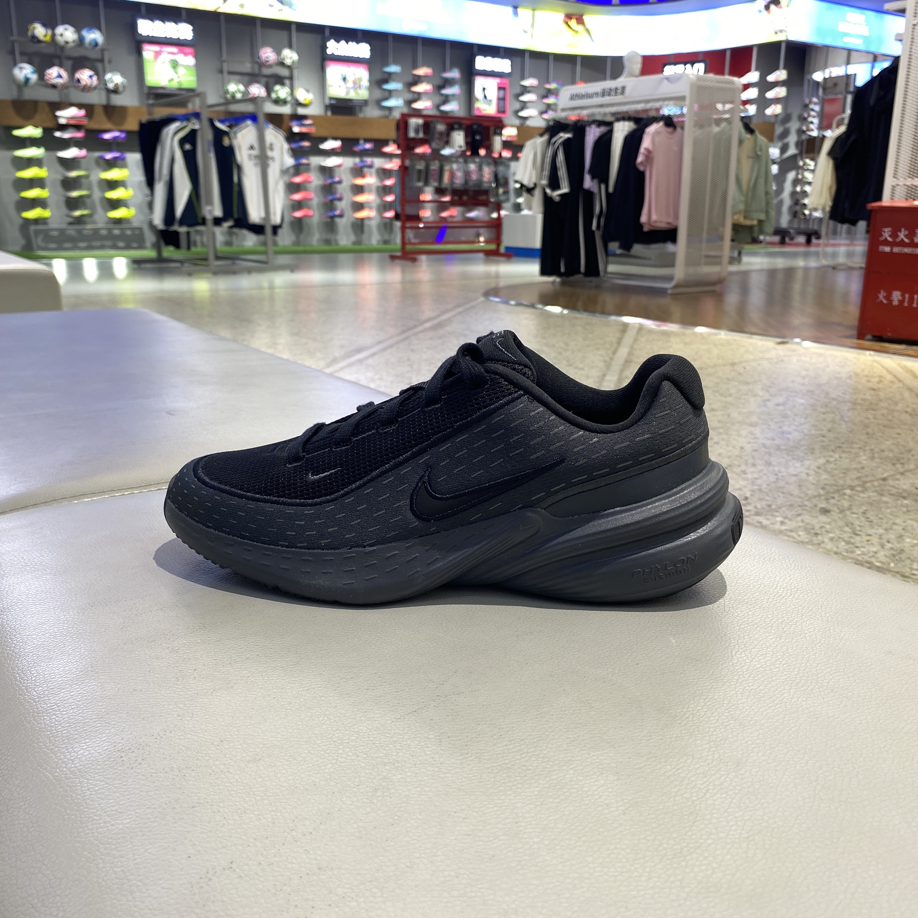 正品耐克NIKE男款运动休闲鞋