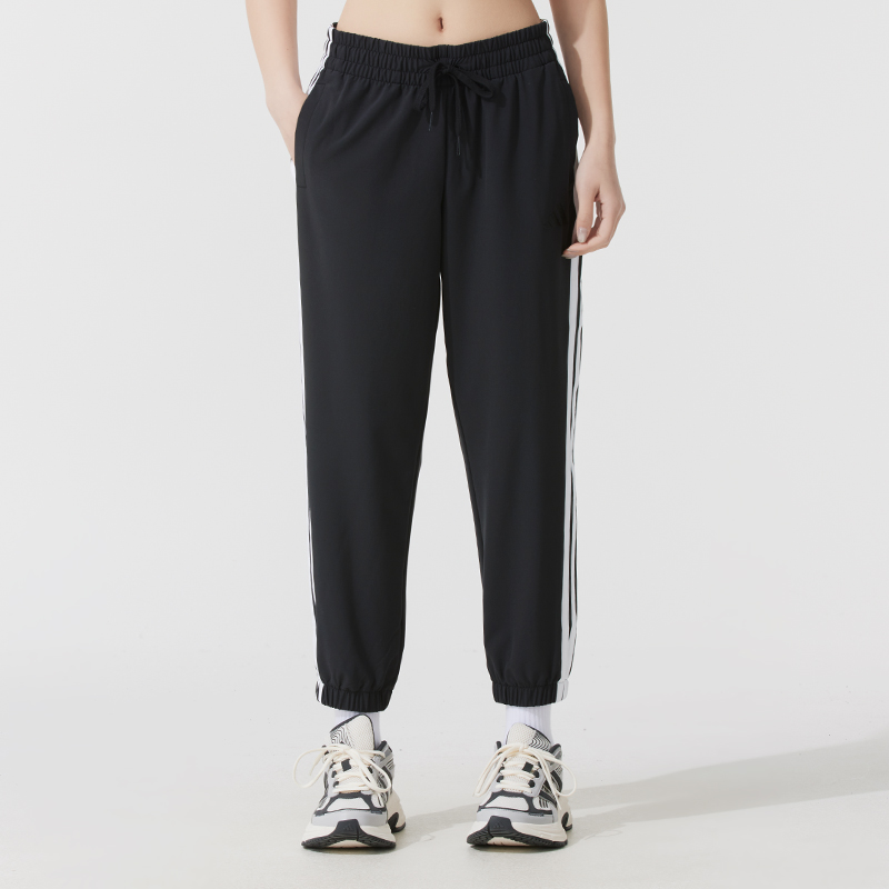 阿迪达斯三条纹简约百搭运动长裤