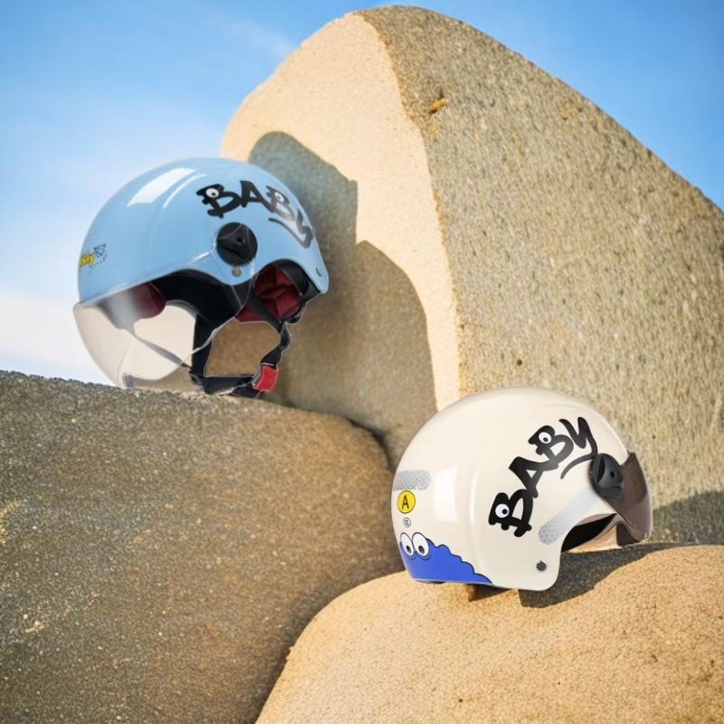 新国标3C认证儿童头盔宝宝小孩夏季女孩男孩电动摩托车四季安全帽