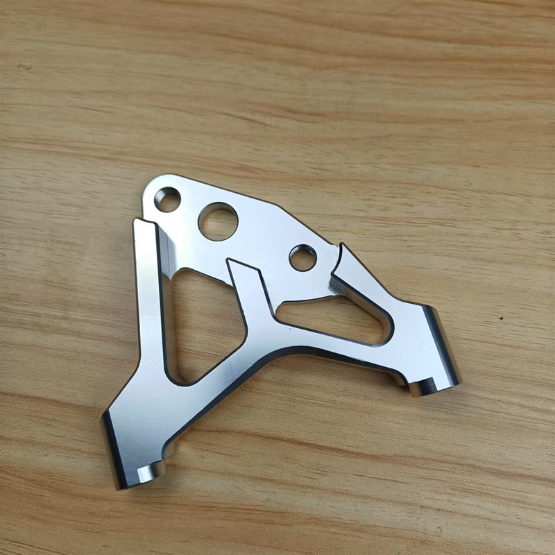 法斯特30/31/33减震220大辐射前卡钳转接码电动车改装连接板碟刹