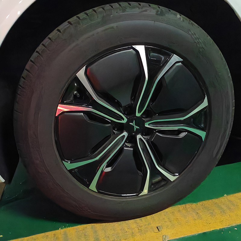 于小鹏G9/P7i轮毂盖板贴纸黑化改装熏黑改色防刮反光车贴