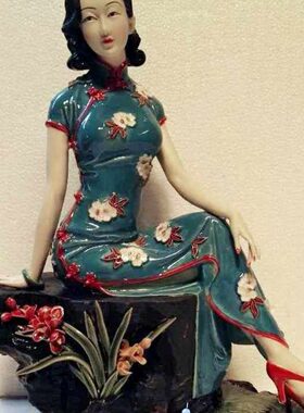 湾公仔精品工艺梅兰竹菊仕石兰花林伟东精品女手工博古架摆件陶瓷