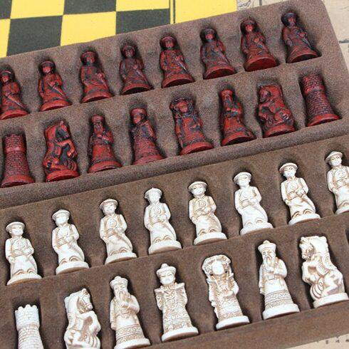 仿古国际象棋小号棋子皮革棋盘清兵俑棋子人物造型亲子礼品