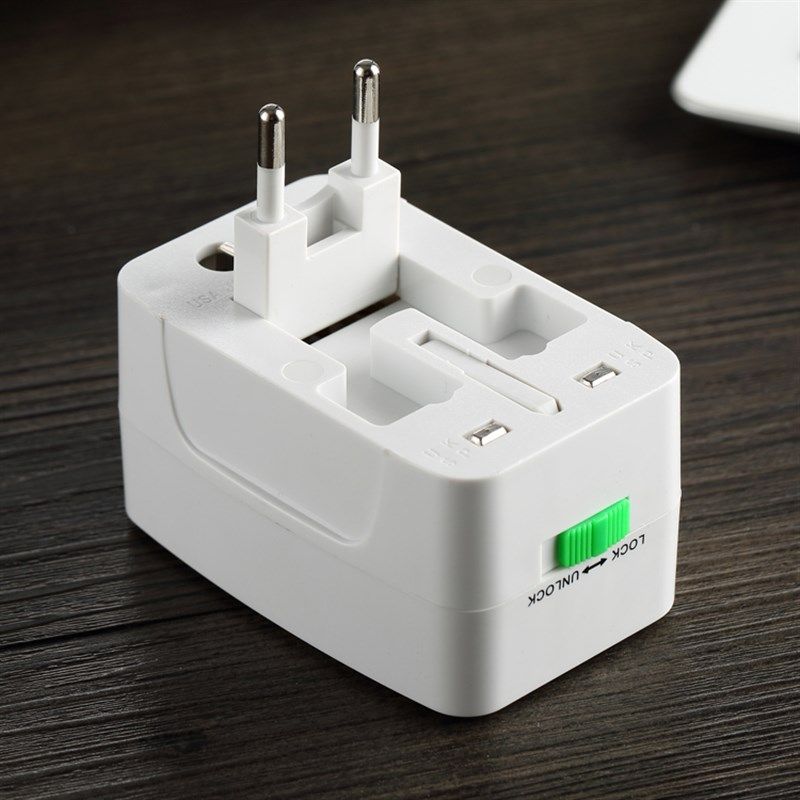 全球通用旅行万能转换插头出国旅游充电头转换器泰国德国欧洲插座