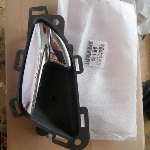 适配宝骏630车门内拉手宝骏630内扣手内把手车门内手柄开门内拉手