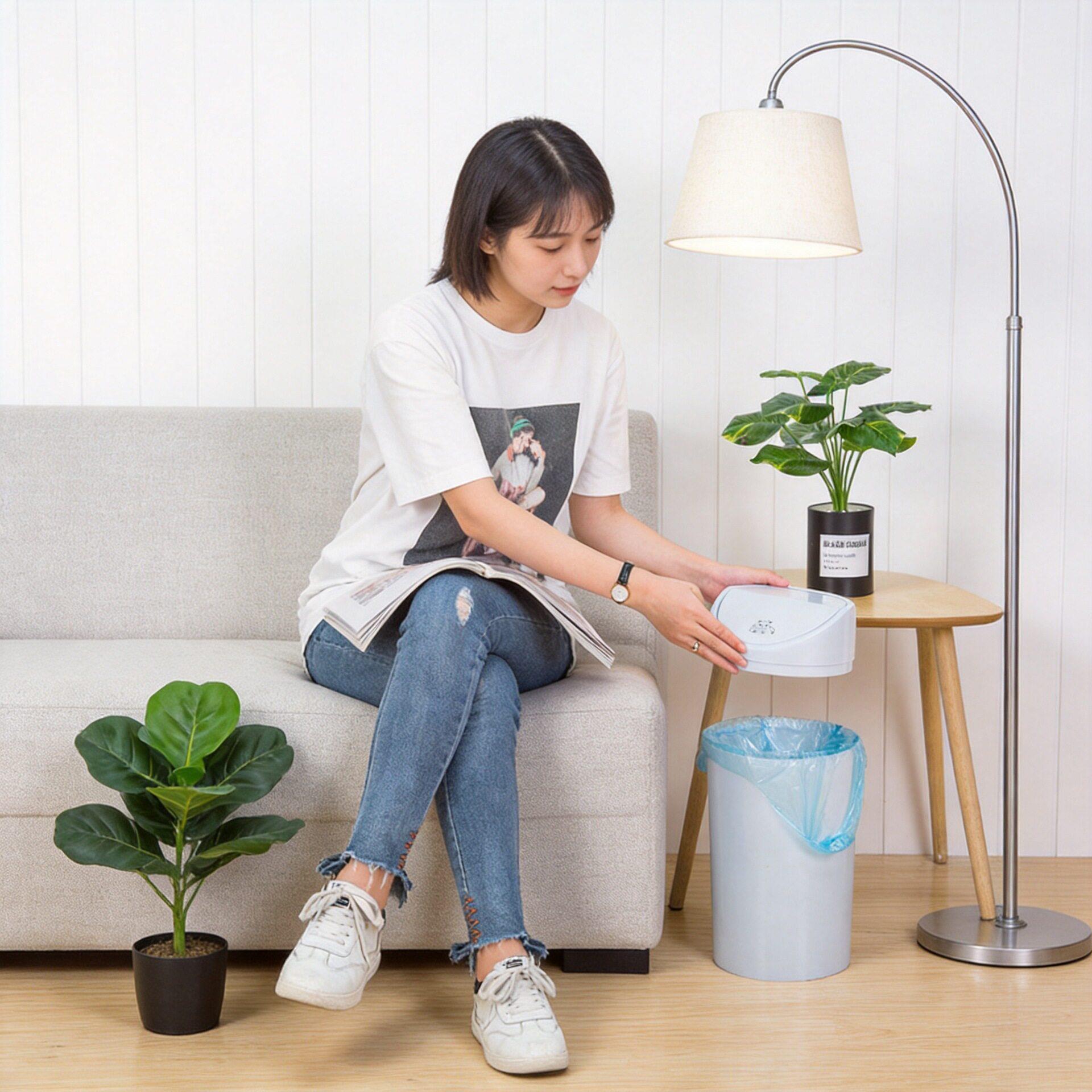 摇盖垃圾桶家用客厅厨房卫生间卧室带盖创意大小号塑料收纳桶圆桶