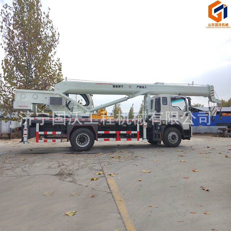 分期低首付汽车吊车 园林建筑工程起重搬运机械 12吨16吨吊车价格