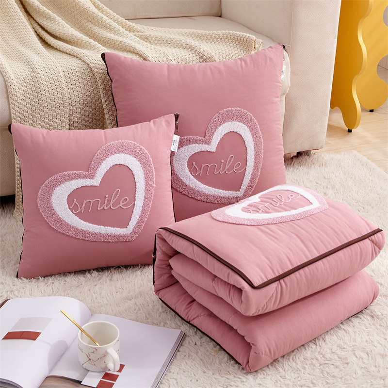 抱枕被子折叠两用四季通用办公室午休被空调毯汽车V靠枕靠垫二合