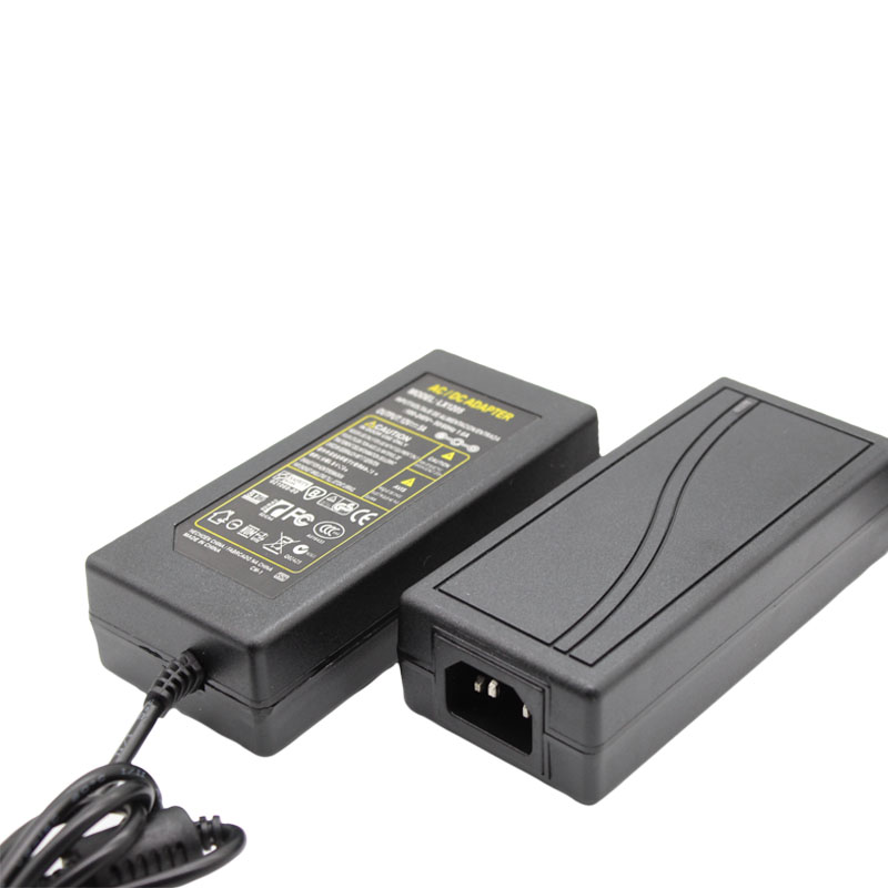 新品12V5A电源适配器LED灯带液晶显示器监控四种规格英美澳印插头