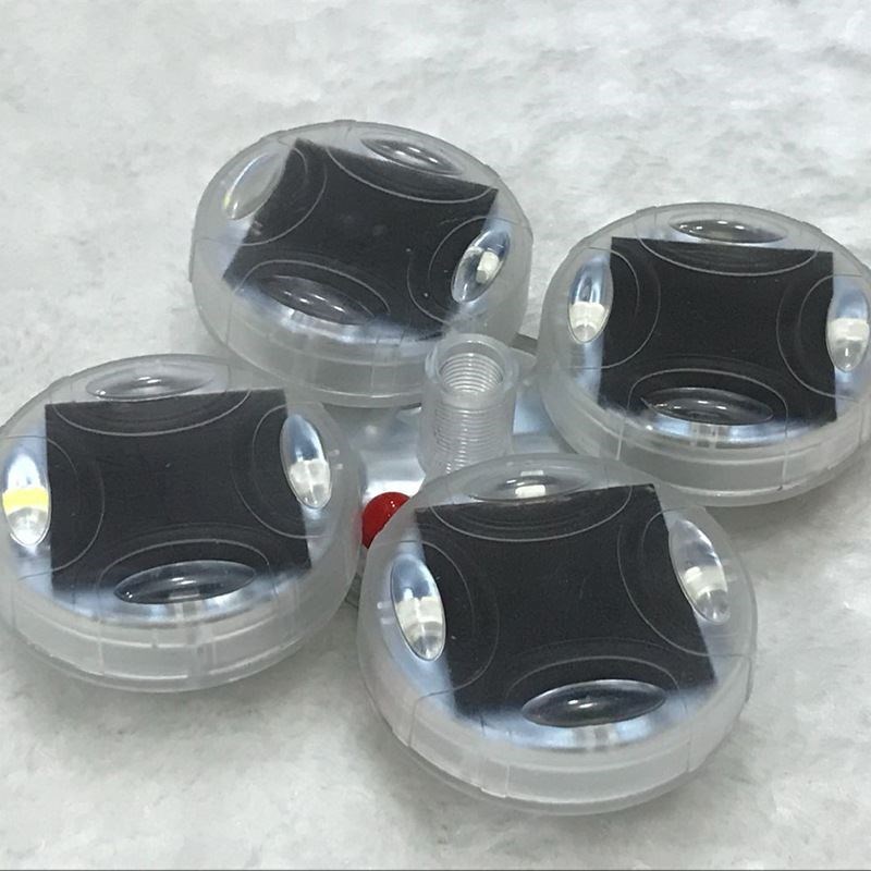 汽车太阳能轮胎气门嘴灯 摩托灯 LED轮毂装饰灯 爆闪灯七彩